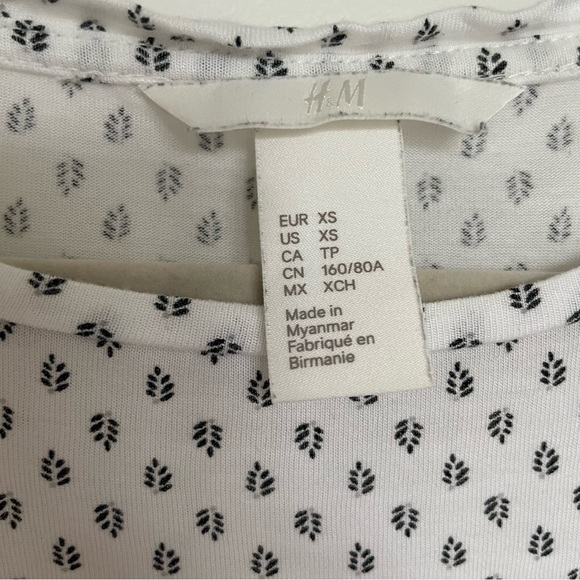 H&M Top - Picture 2 of 4